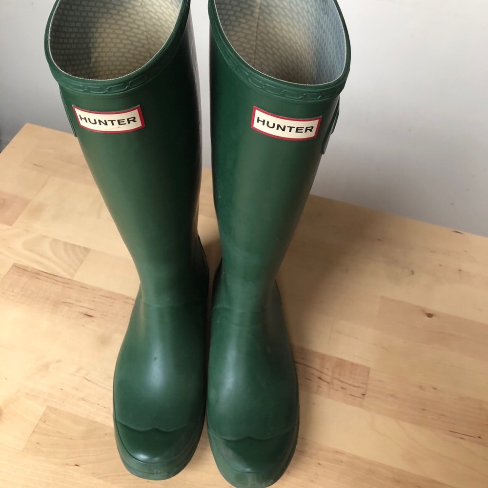 Hunter Huntress Boots